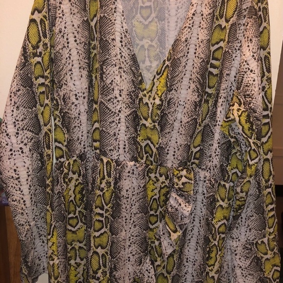 Black and Green snake skin dress - Picture 3 of 5